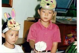 权志龙生日 众亲友PO照为GD庆生图片