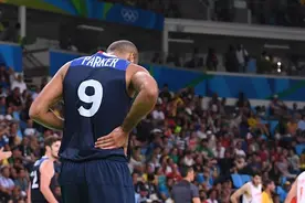 帕克宣布从国家队退役：伟大的16年，没有丝毫遗憾图片