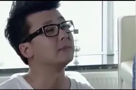 爱美媳妇怀孕有小肚腩不开心了，老公不慌不忙一招搞定！视频封面