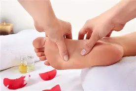 足浴按摩手法 三种方法一学就会图片