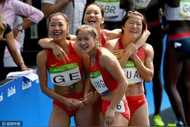 活久见！奥运会女子4×100米接力美国失误，竟然允许重赛？图片