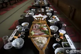 乘“屋形船”畅游东京湾，赏美景享大餐图片