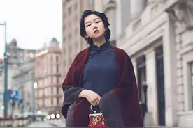 假装正在拍电影图片