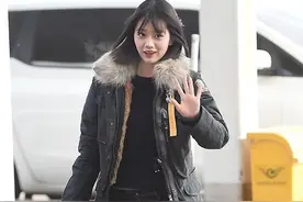 [MD PHOTO] 李惠利朴宝剑等《请回答1988》演员飞往泰国度假图片