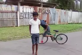 厉害了我的少年，自行车漂移操作视频封面