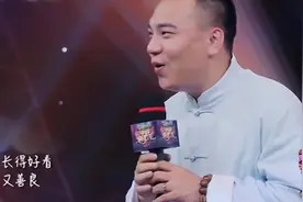 田娃献唱一首《小芳》夸媳妇，二人转小清新，一开嗓惊艳全场！视频封面