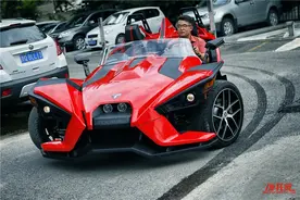 《摩托威试驾》三轮超跑——北极星SLINGSHOT “弹弓”图片