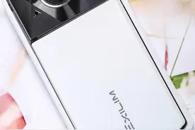 爱自拍真女神 卡西欧TR-600自拍神器评测图片