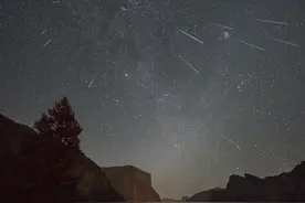 流星洒落优胜美地图片