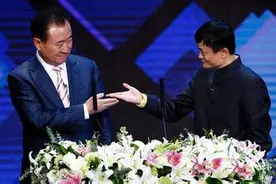 作为职场人，要学会饭桌交际术，掌握酒桌潜规则图片