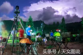 巨型喷流闪电图片