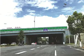 设施不够人性化，想吃东西太困难...贵阳北站：想说爱你不容易图片