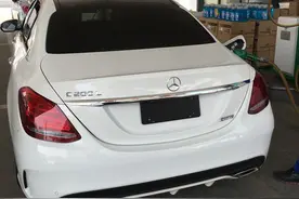 收废品收来的奔驰C200L 车主真的很励志啊图片