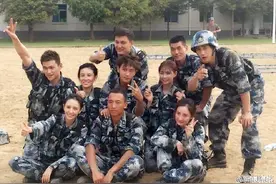 《真正男子汉2》路透照，你认得出穿迷彩的自己偶像吗？图片
