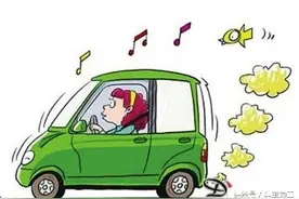 车主常识：为什么汽车排气管会放炮？图片