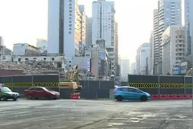 紫林庵“变”环岛，交警提醒：禁止车辆绕环岛进行调头图片