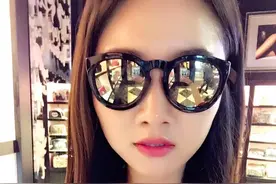 一个出国旅游者带了哪些衣服？体验下澳洲人的日常穿搭图片
