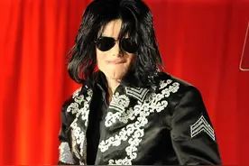 1958年的今天迈克尔·杰克逊出生，开启音乐传奇时代图片