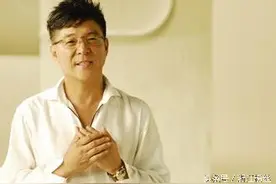 58岁姜育恒与爱妻携手走过34年 曾负债累累 妻子不离不弃图片