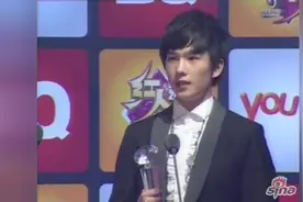 杨洋出道第一次领奖 BQ推荐年度新人「杨洋获奖记录20091222」视频封面
