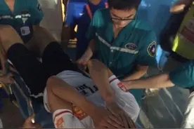 拼抢中受伤！杜威因脑震荡被紧急送往医院图片