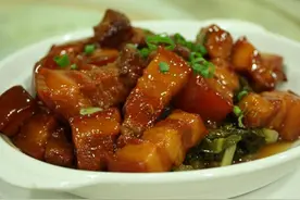 狗狗拉稀但是不吐食欲精神很好图片