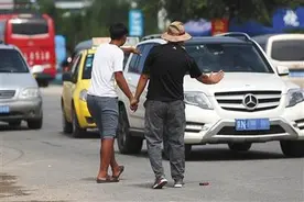 东戴河旅游陷宰客危机 看看各行各业都怎么说！图片