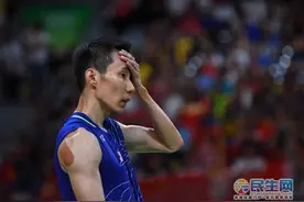 李宗伟对大马人民说对不起，总理回应：你是马来西亚人的骄傲，你是英雄！图片