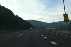十一出行自驾游 车载中文歌曲15首