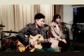 林胜木林海琳《回答》简单的吉他伴奏唱出了清新爱情