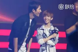 还有多少人不知道他们是一对的，不得不说得郭敬明和陈学冬的故事视频封面