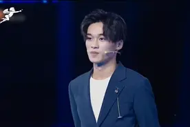 男生该学学如何完美表白心仪女生