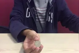 魔术教学，教你如何给妹子变巧克力视频封面