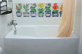 浴缸底部渗水怎么办？装修师傅透露的法子，堪称一流！图片