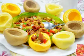做一道风味卓越的青岛特色菜品：肉末海肠杂粮包图片