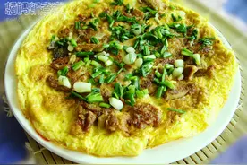 鱼肠煎鸡蛋图片