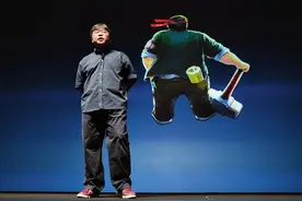 罗永浩：做机3年半的痛苦经历算个屁图片