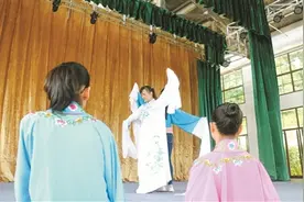 百年芗剧的传承“戏窝子”走出了“新路子”图片