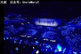 BigBang、Exo、东方神起，实拍韩国人气男团演唱会应援图片