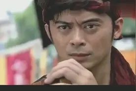 樊少皇和陈国坤擂台比武，出拳快准狠，爆发力真是强悍！视频封面