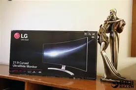 全球首发！LG 34寸21:9曲面显示器图赏：惊艳图片