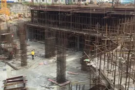 走进工地探访民工工作环境，城市万丈高楼依靠民工的力量！图片