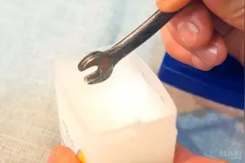 凡士林10个意想不到的妙用，早知道早省钱！图片