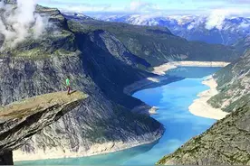 世界十大悬崖峭壁，中国有一处最让人胆寒！图片