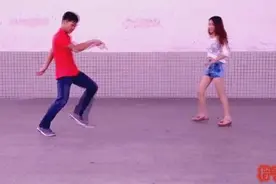 筷子兄弟《小水果》广场舞神曲简单舞蹈教学视频封面