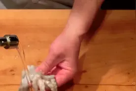 日本人做酱八爪鱼，做熟配上烧酒吃！图片