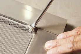 如何自己动手更换纱窗 划算又省钱图片