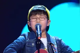 9岁吴耀杰用原创歌曲《我只是个孩子》唱出内心的压抑