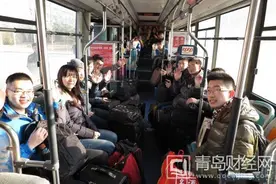 返乡+赶集+购物：交运温馨巴士特色服务助力市民出行图片