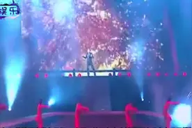 张学友女儿和李克勤两个儿子近照曝光，网友：差距真的不止一点！视频封面